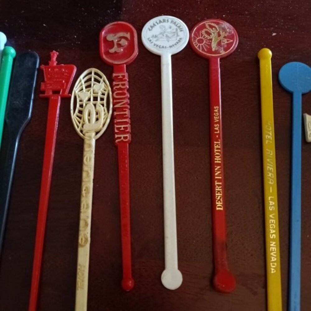 (21) Las Vegas Airlines Bars Vintage Drink Stirs - Picture 2 of 4